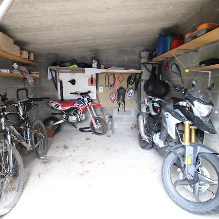 3 Chambres - Tres Grand Jardin Privee - Terrasse Privee - Garage Velo Et Moto - Parking Voiture Privee Dans La Propriete - Gere Par Presta-Zen'Services Thierville-sur-Meuse Ngoại thất bức ảnh